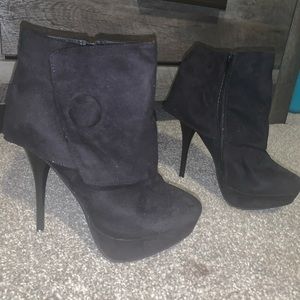 Stiletto boots
